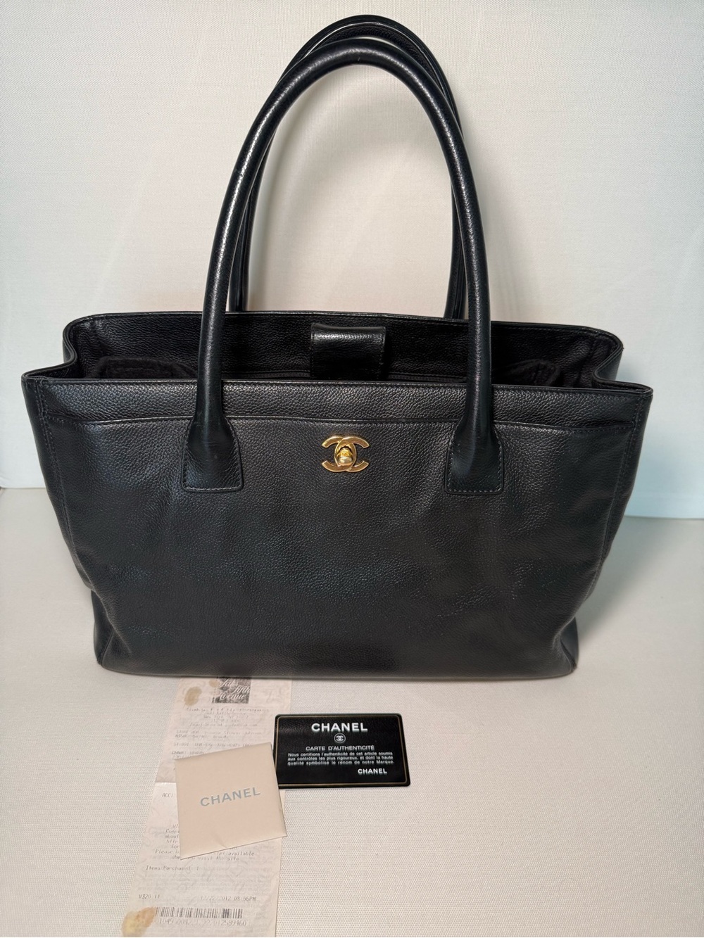 CHANEL Cerf Tote